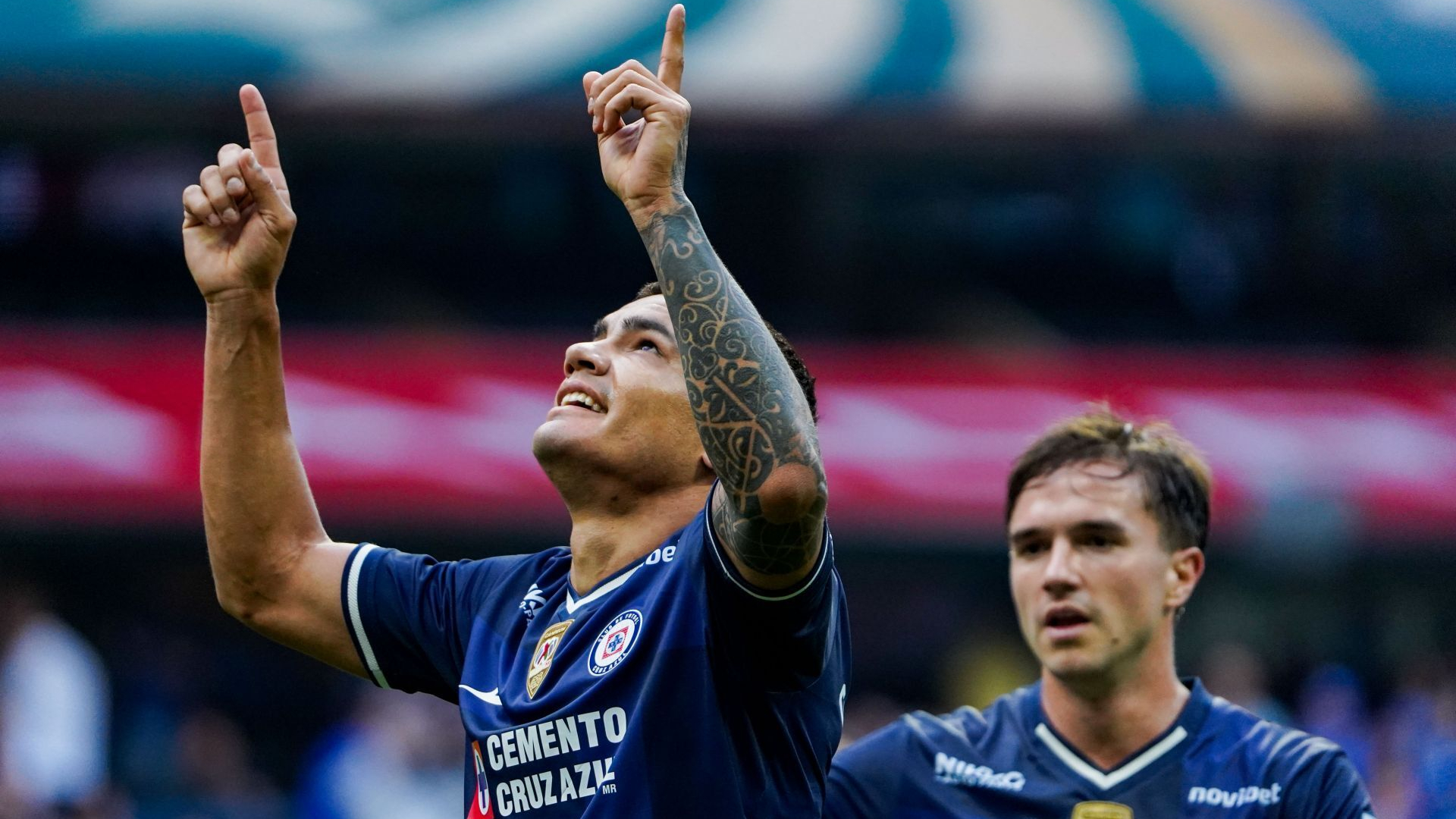 Gabriel Fernández, jugador de Cruz Azul, en un partido de Liga MX